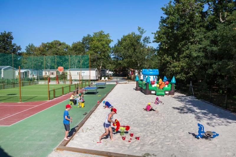 Camping Officiel Siblu Domaine De Soulac Eksteriør billede