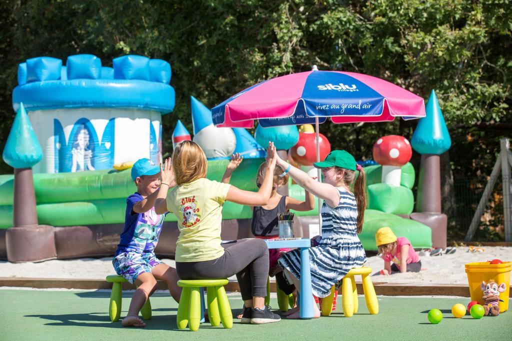 Camping Officiel Siblu Domaine De Soulac Eksteriør billede